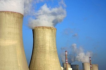 Nová jadrová elektráreň pokryje podľa Tuska potreby 12 miliónov poľských domácností