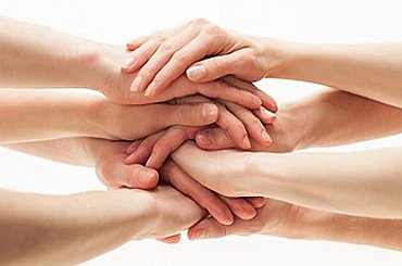 Macinka: Dokud trvá válka na Ukrajině, nejsou ruské suroviny pro Česko tématem