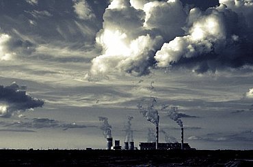 Ruská armáda poškodila elektrárnu v Chersonu, bez tepla je na 40.000 lidí