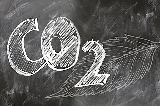 Osvobození bytů od emisních povolenek? Není to systémové řešení, hrozí i podvody, shodují se experti